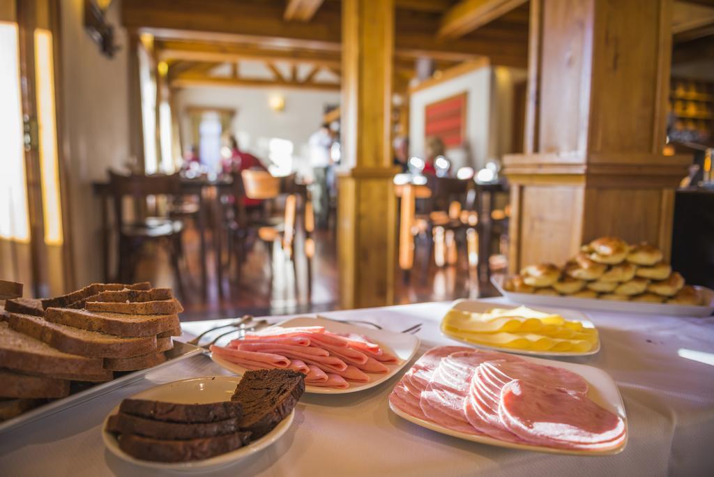 Hosteria Senderos El Chaltén Zewnętrze zdjęcie