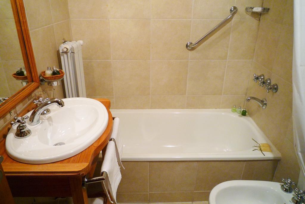 Hosteria Senderos El Chaltén Zewnętrze zdjęcie