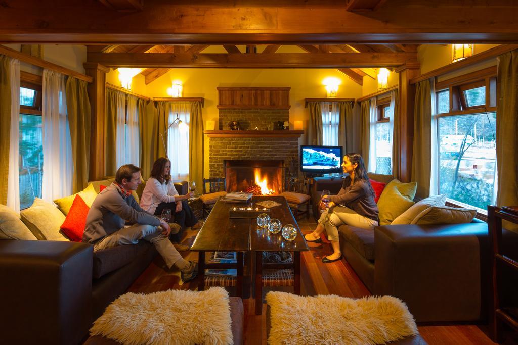 Hosteria Senderos El Chaltén Zewnętrze zdjęcie