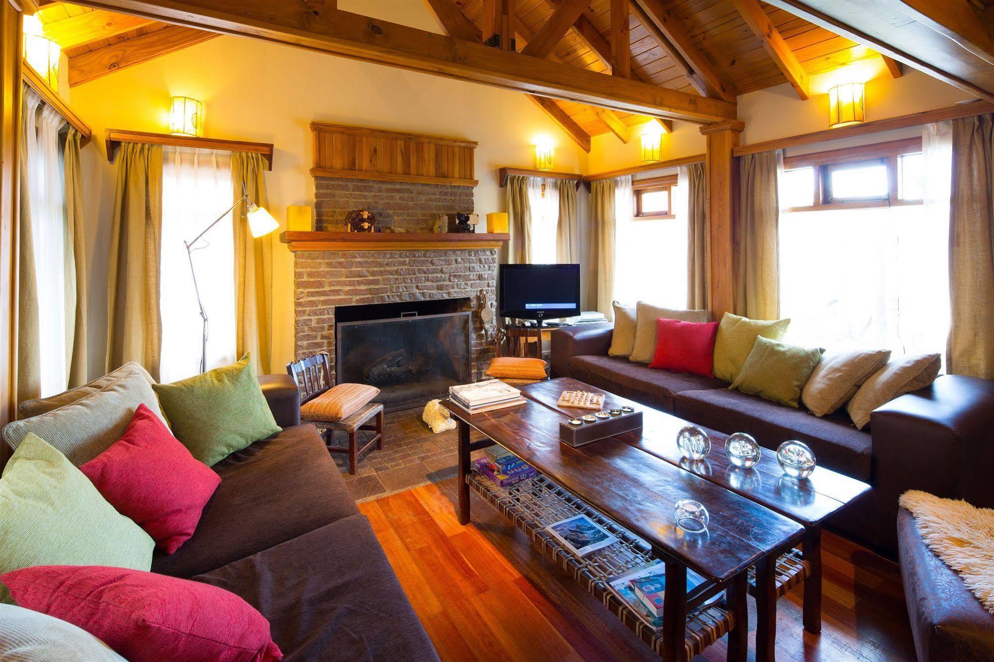 Hosteria Senderos El Chaltén Zewnętrze zdjęcie