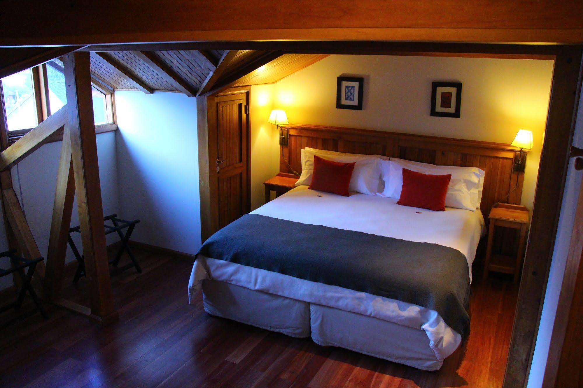Hosteria Senderos El Chaltén Zewnętrze zdjęcie