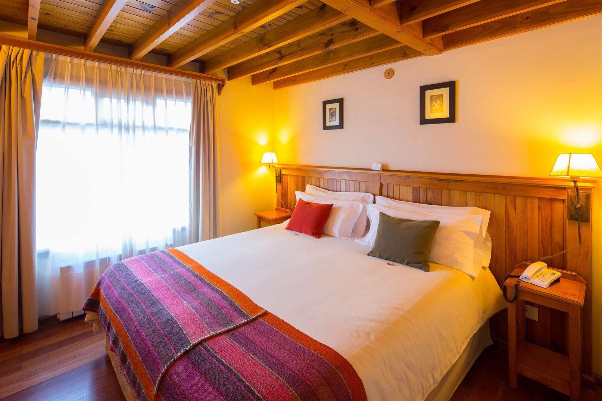 Hosteria Senderos El Chaltén Zewnętrze zdjęcie